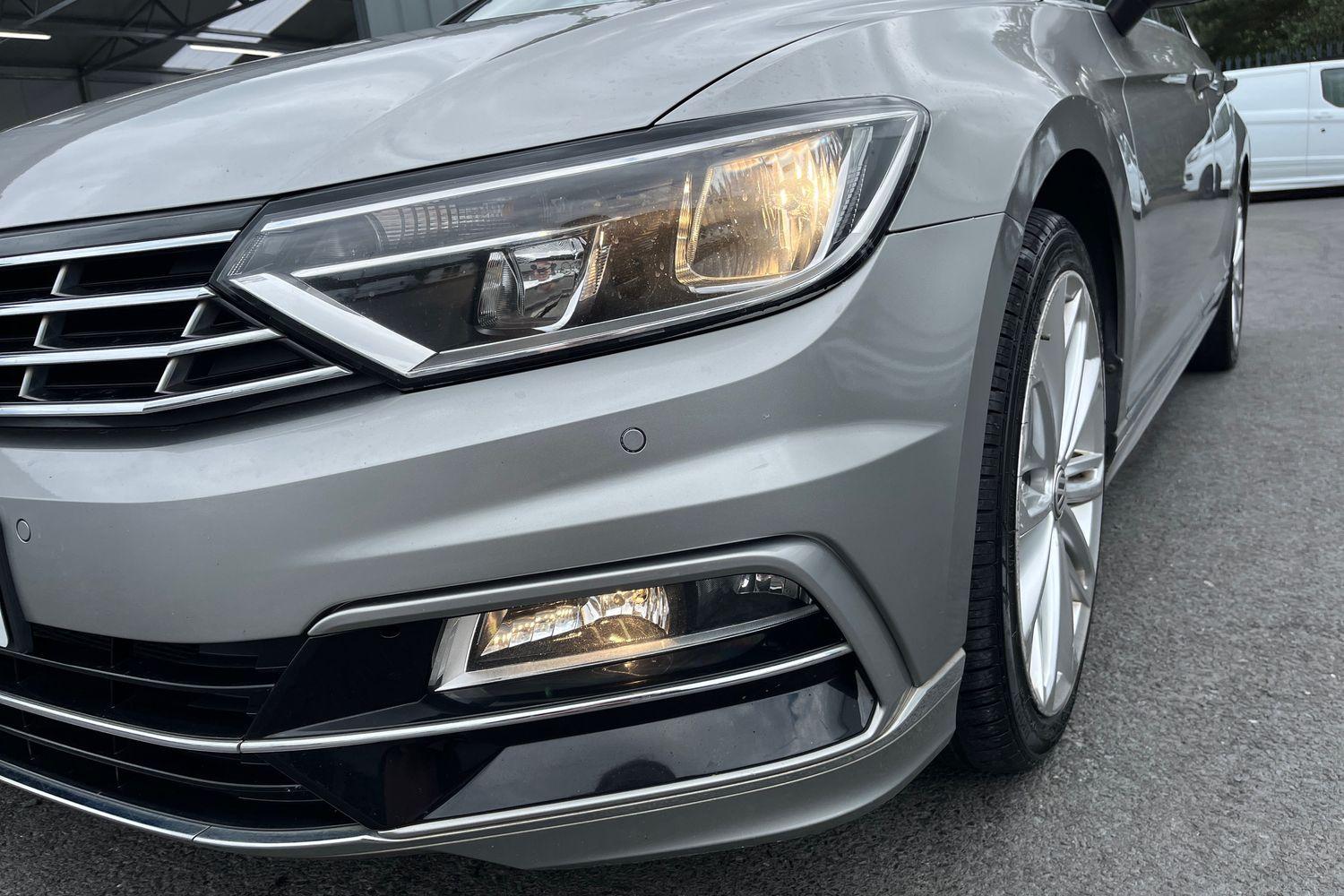Volkswagen PASSAT Photo 23