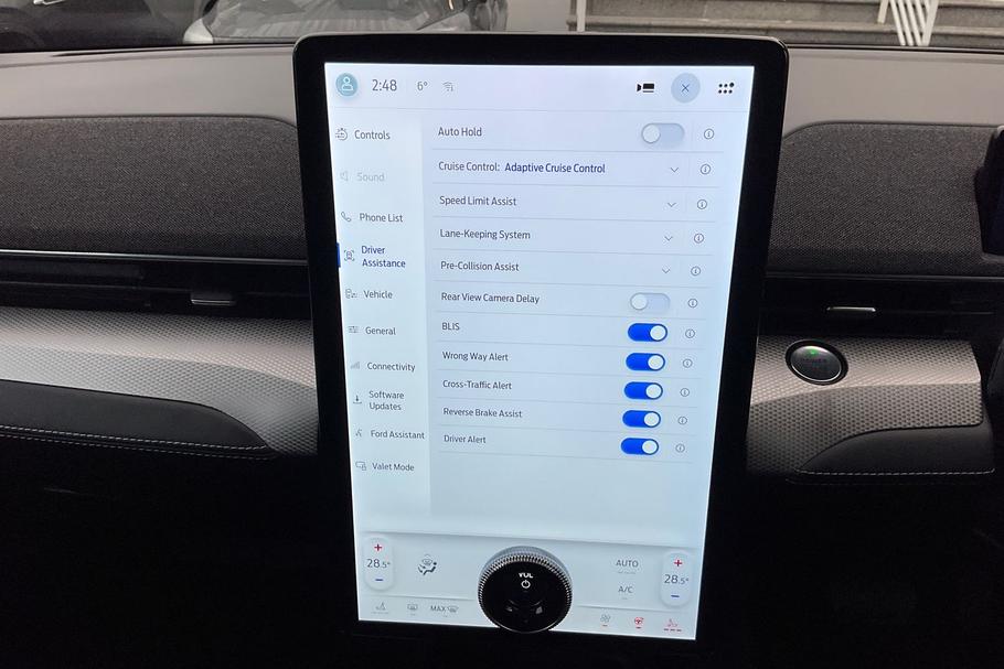 Used Ford MUSTANG MACH-E YF73OFY 28