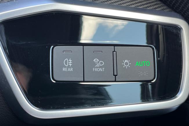 Audi A6 Avant Photo 35