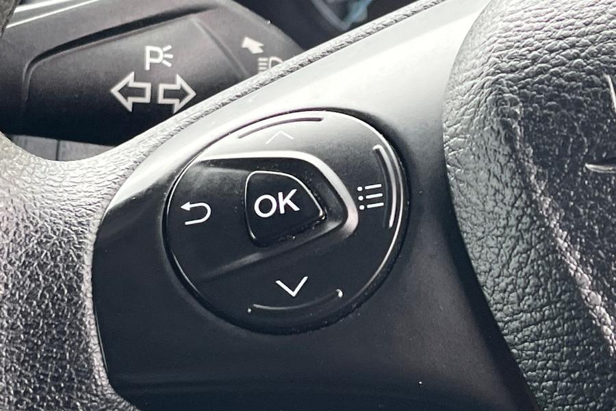 Ford TRANSIT CONNECT Photo autoimg-0d79ff0c0d90f199ef8f926feed6780d8fa72b5b.jpg