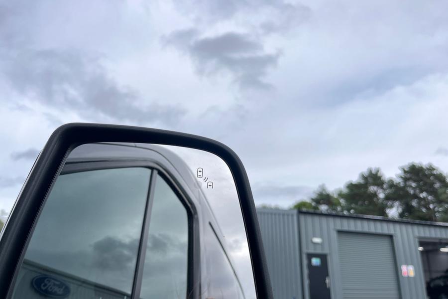 Ford TRANSIT Photo autoimg-0d7c9b4347fe4292858b416875f4ca618e047f79.jpg