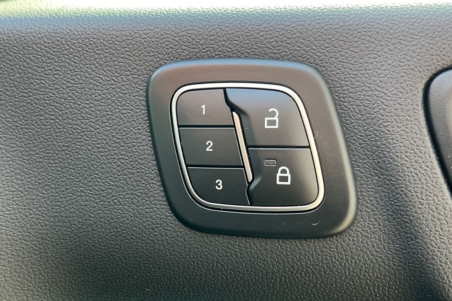 Ford KUGA Photo 25