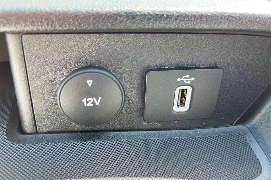 Used FORD TRANSIT CUSTOM PO72MLZ 37
