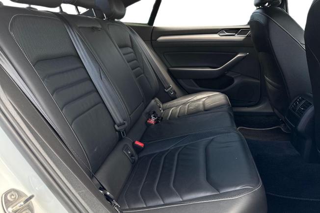 VOLKSWAGEN Arteon Photo 9