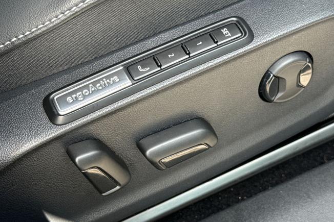 VOLKSWAGEN Id.7 Photo 39