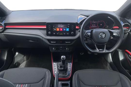Skoda Fabia Photo autoimg-0d86bdde83d5f1d3b2fa82606d2d90f170522ecc.jpg