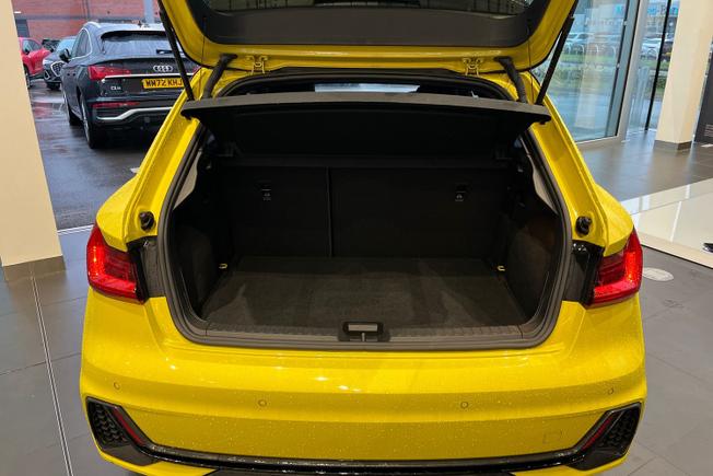Audi A1 Photo 12