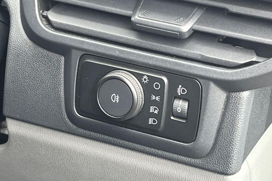 Used Ford TRANSIT CUSTOM MJ24XXO 9