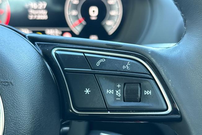 AUDI Q2 Photo 17