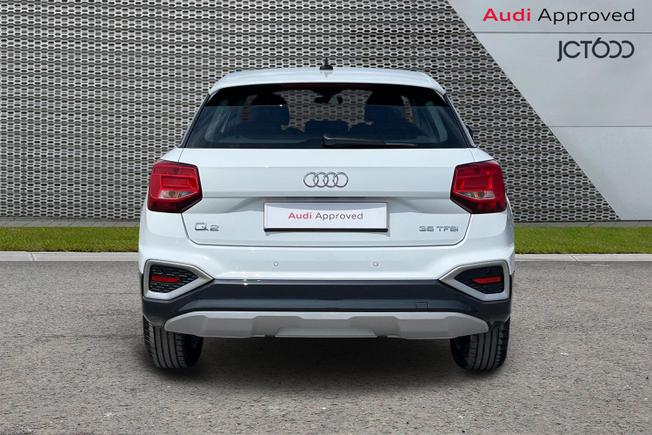 AUDI Q2 Photo 7