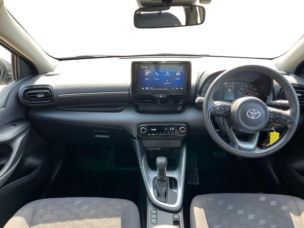 Toyota Yaris Photo autoimg-0d8cff68aafb5f3d3a1b32ac5b50fe1004cf072b.jpg