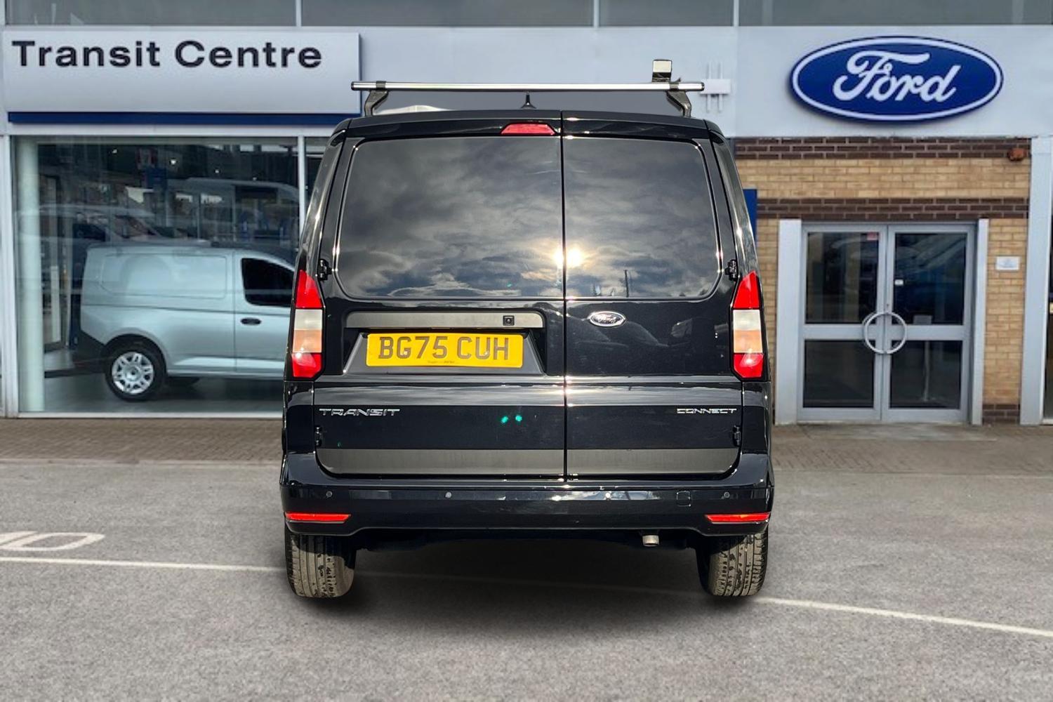 Ford TRANSIT CONNECT Photo 11
