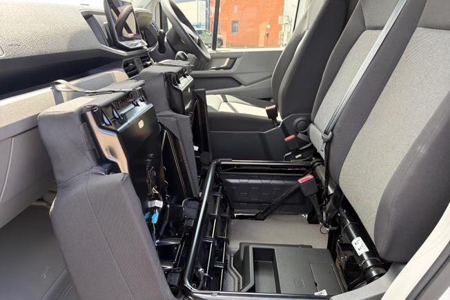VOLKSWAGEN Crafter Photo 47