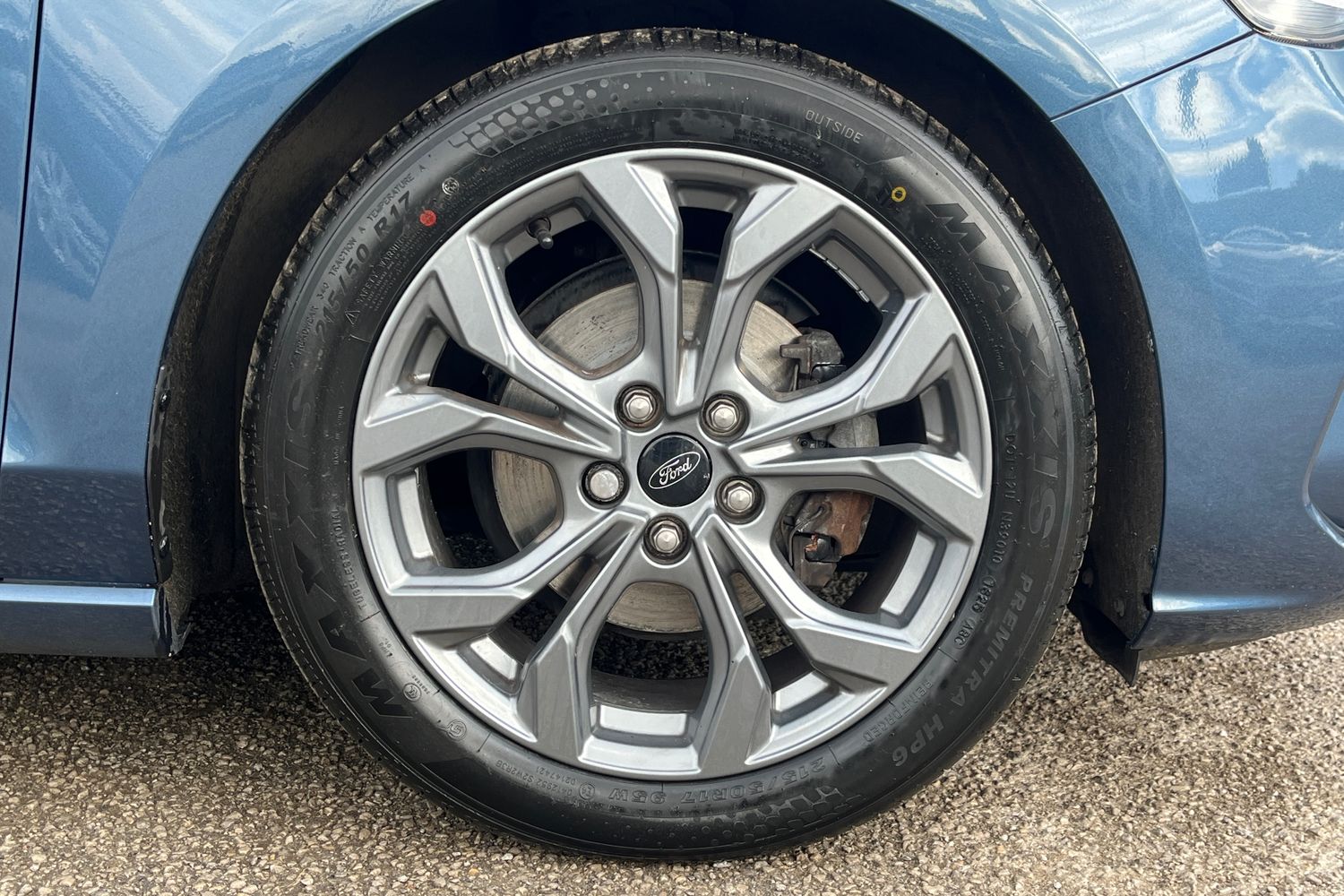 Ford Focus Photo 7