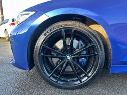 BMW 3 Series Photo 5