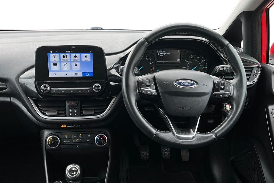 Ford FIESTA Photo autoimg-0d9d9ea5d4b0ff40f2c63c36b5e6e747cc1faf22.jpg