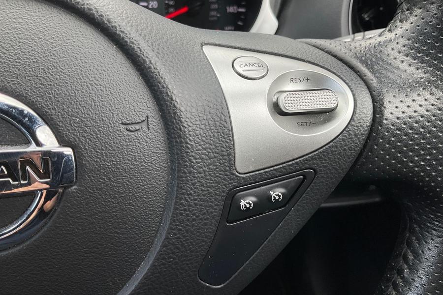 Nissan JUKE Photo autoimg-0da4d769b44e7ed17873a0bdf8497f18f6df78a4.jpg