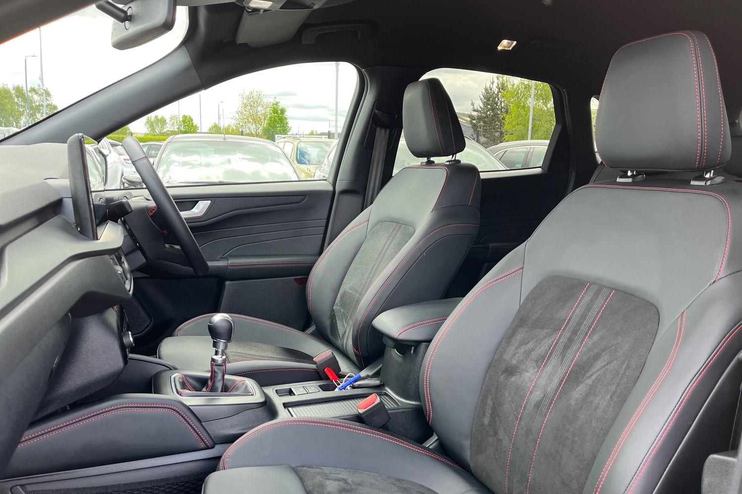 Ford Kuga Photo 18