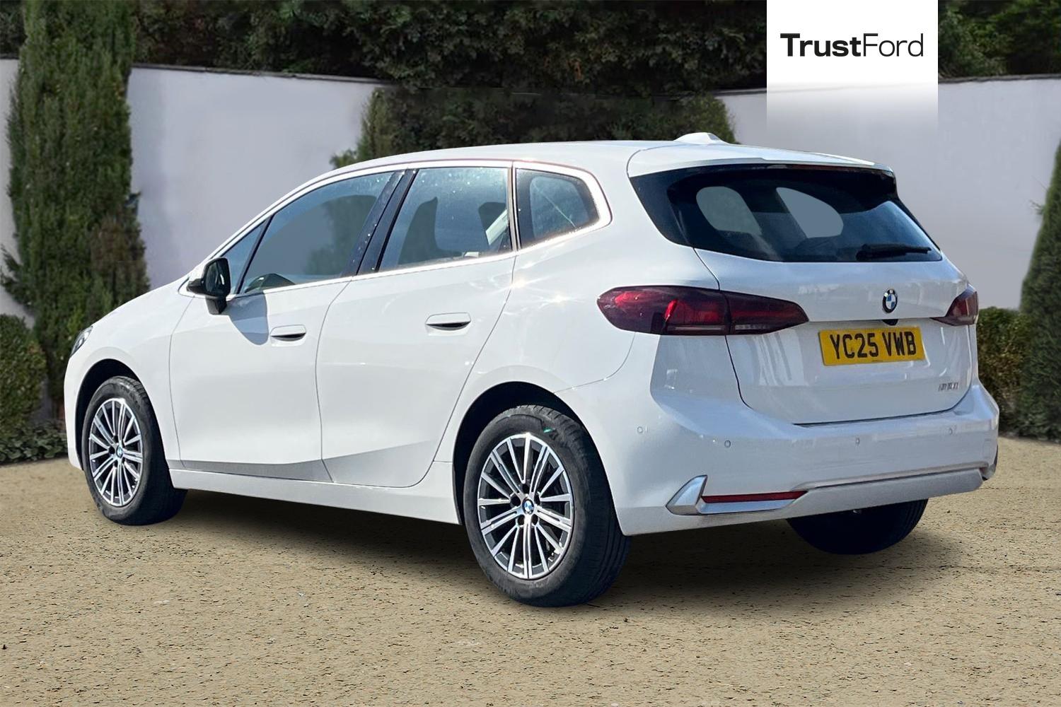 BMW 2 SERIES Photo 1