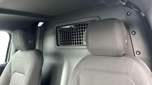Land Rover Defender Photo autoimg-0da8ea8ebb9576998d914b2ee9457a1c93afbfbf.jpg
