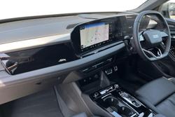 AUDI Q6 E-Tron Photo 2