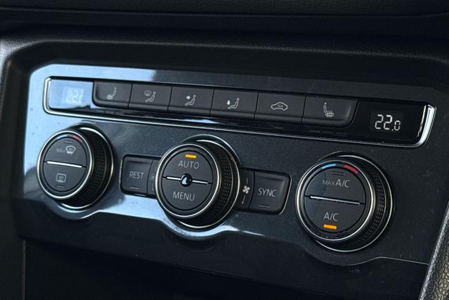 VOLKSWAGEN Tiguan Photo 28