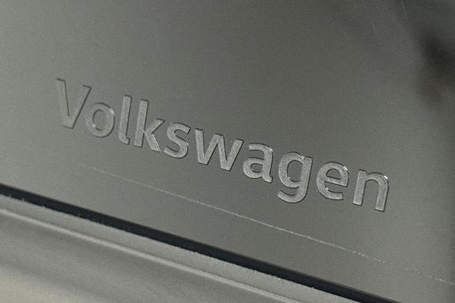 VOLKSWAGEN ID.4 Photo 33