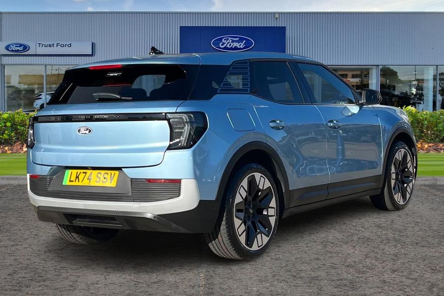 Ford Explorer Photo autoimg-0dae7564026c4665c3c6997920b601a74a716a29.jpg