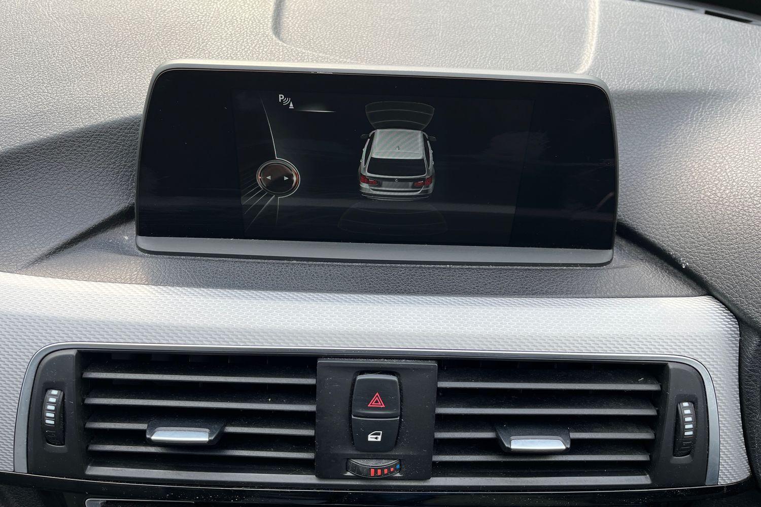 BMW 3 Series Photo 28