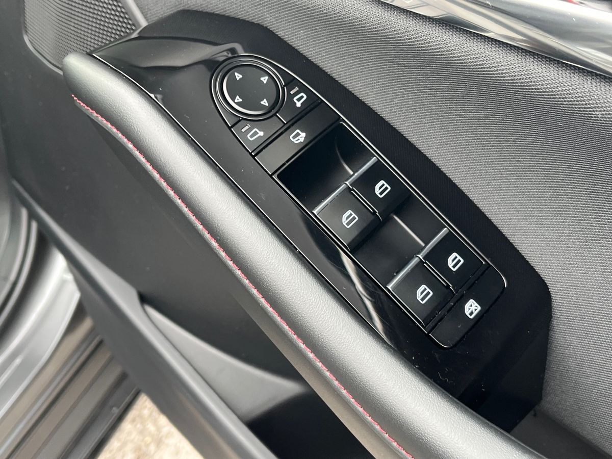 Mazda CX-30 Photo 26