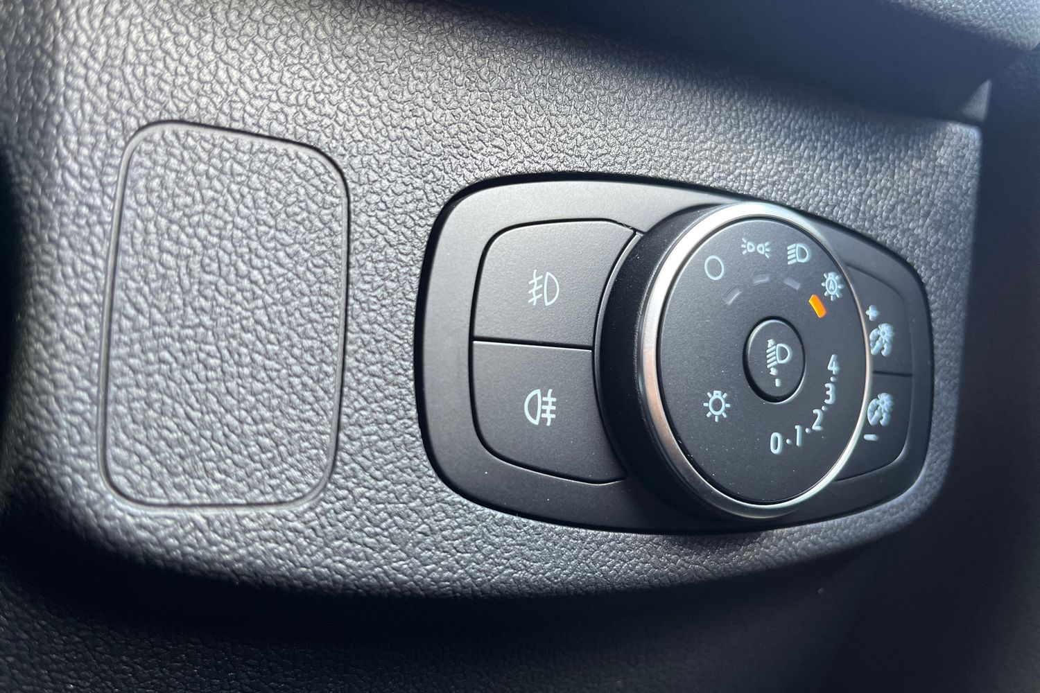 Ford Focus Photo 22