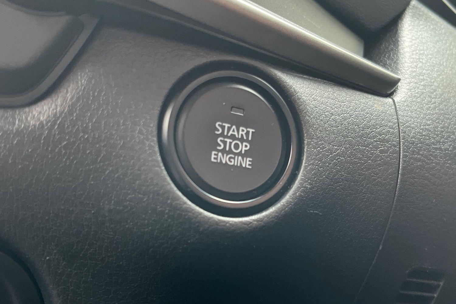 Mazda CX-30 Photo 37