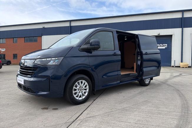 VOLKSWAGEN Transporter Photo 32