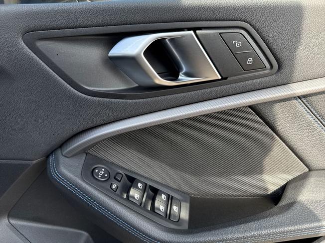 BMW 1 Series Photo 28