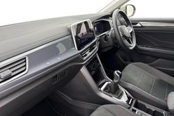 VOLKSWAGEN T-Roc Photo 2