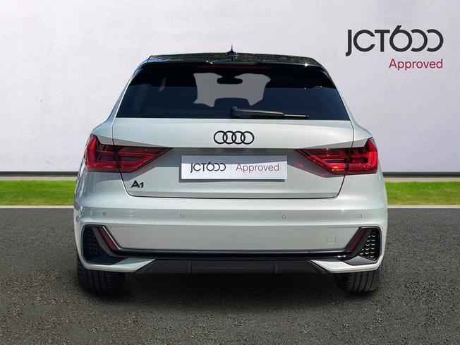 AUDI A1 Photo 7