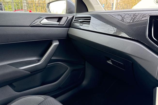 VOLKSWAGEN Polo Photo 24