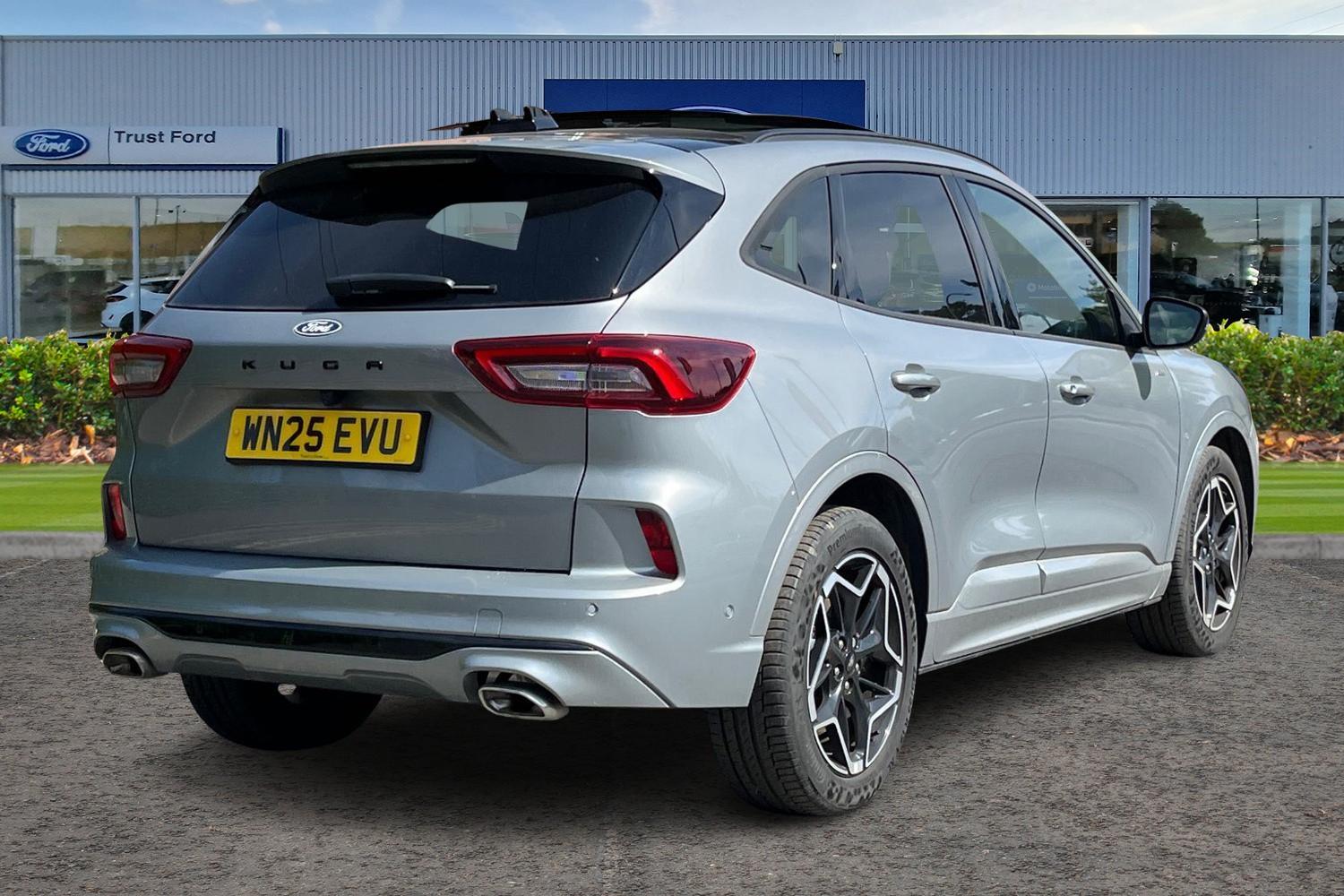 Ford KUGA Photo 3