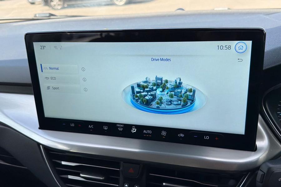 Ford FOCUS Photo autoimg-0dbe1fb32ac14c4c52b5caa5e4d9a0a76f1ef764.jpg