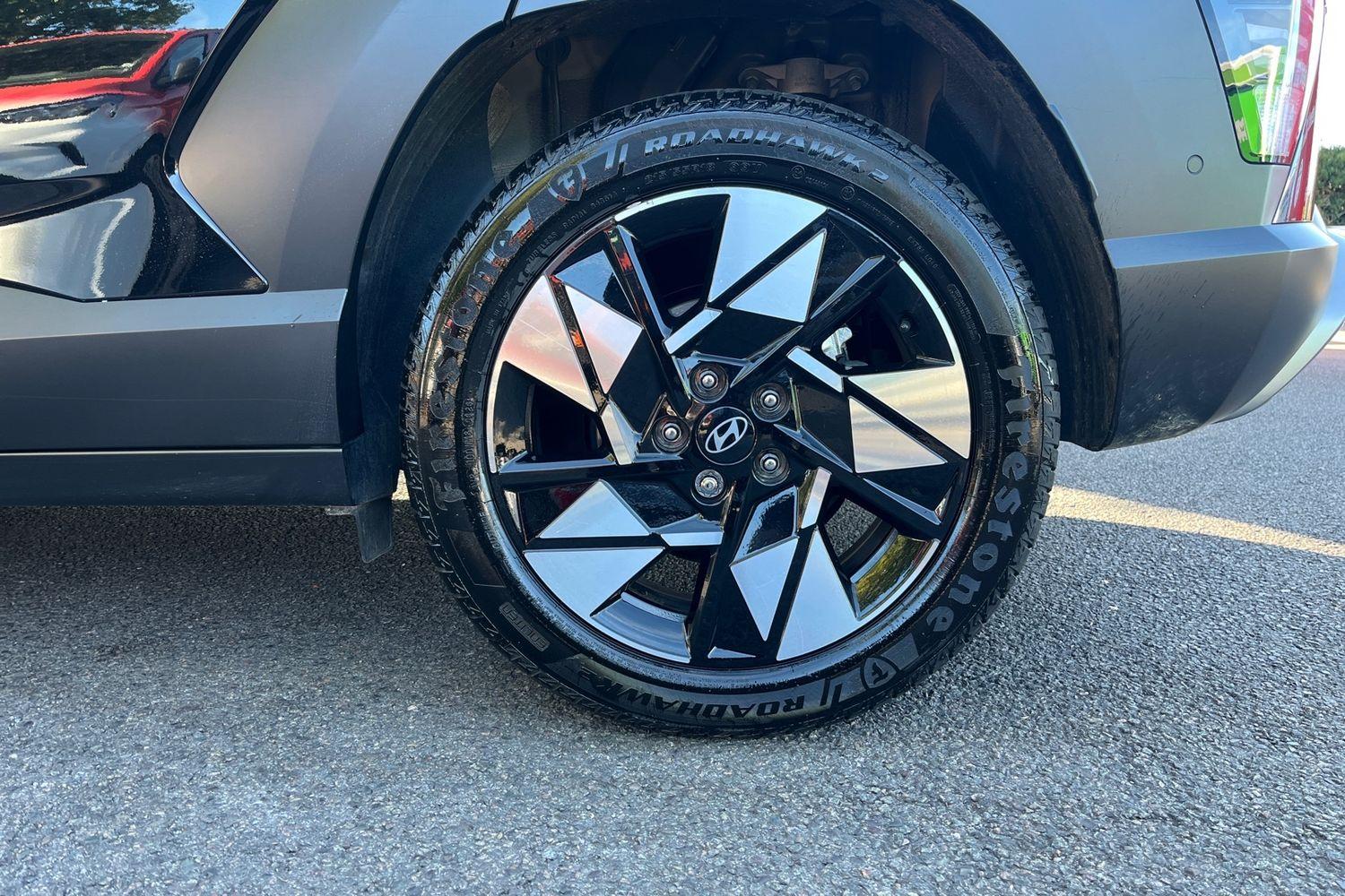 Hyundai KONA Photo 7