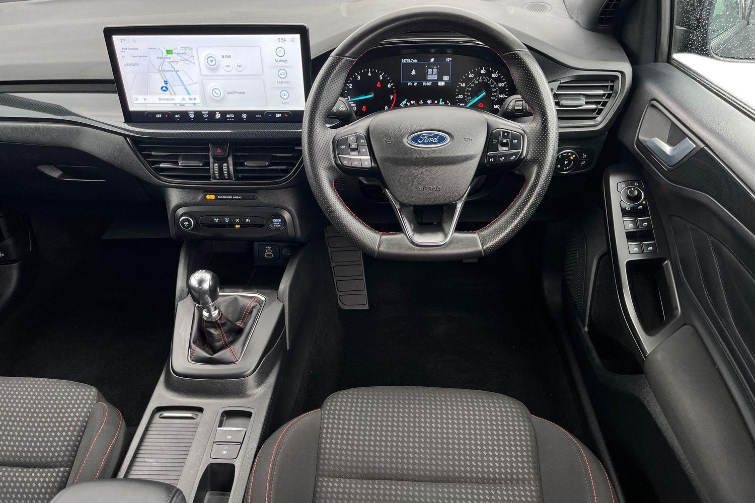 Ford FOCUS Photo 10