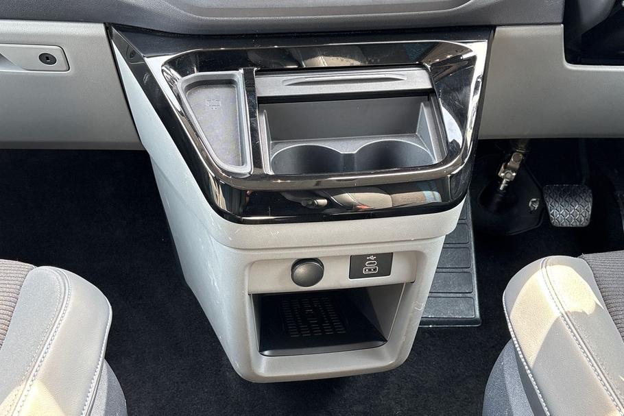 Used Ford TRANSIT CUSTOM WV26XJJ 19