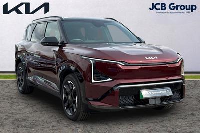Used 2025 Kia EV5 81.4 kWh GT-LINE S Magma Red at Kia Motors UK