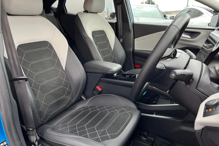 FORD PUMA Photo autoimg-0dc7962ebf0a670dd0bbb6d36e665148ae947be7.jpg