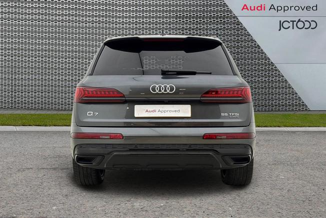 Audi Q7 Photo 7