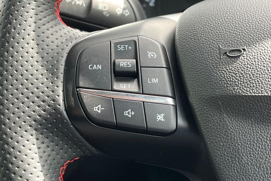Ford FIESTA Photo autoimg-0dc88236d168cc6fb4462e42315ada0036ae7b9f.jpg