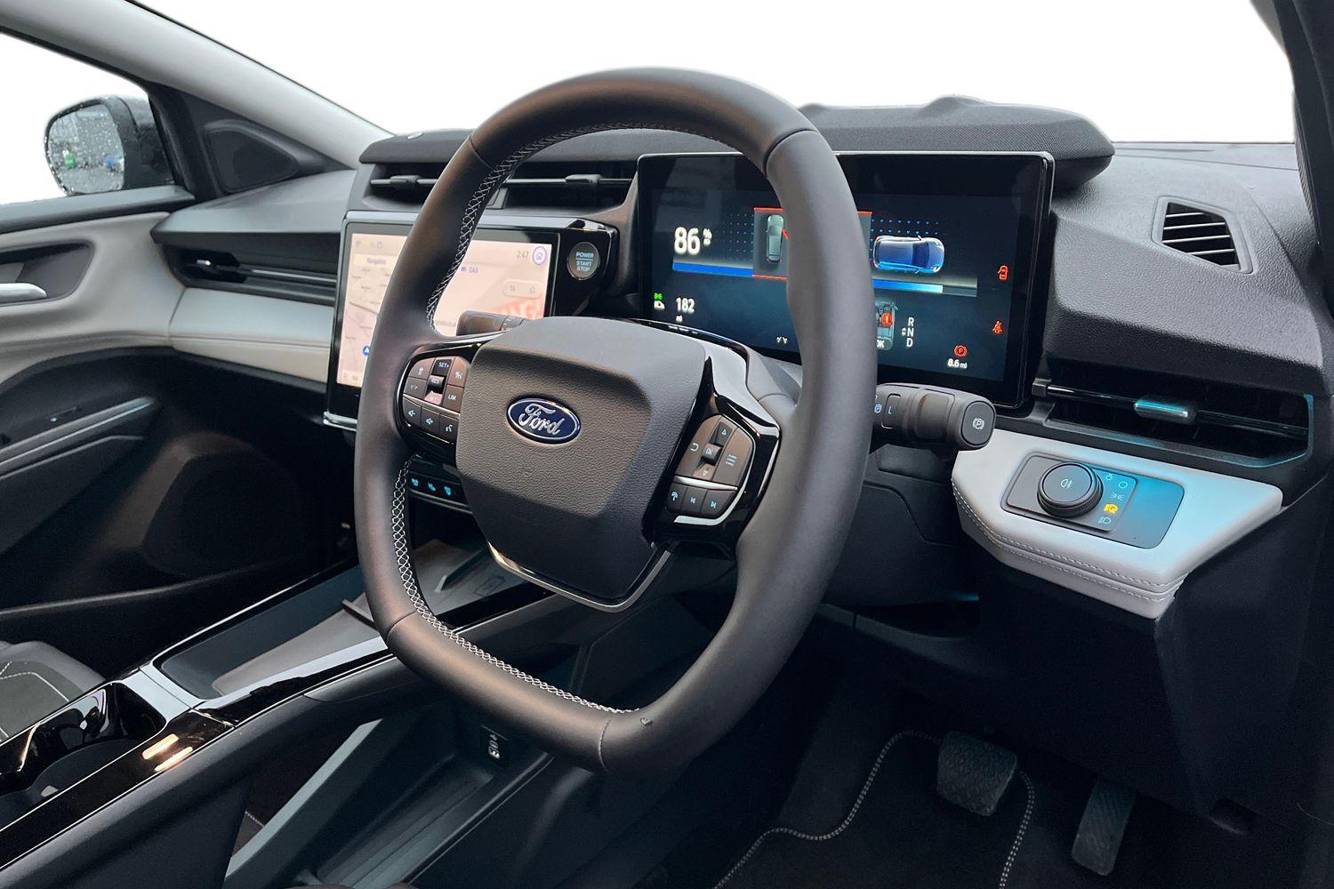 Ford Puma Gen-E Photo 8