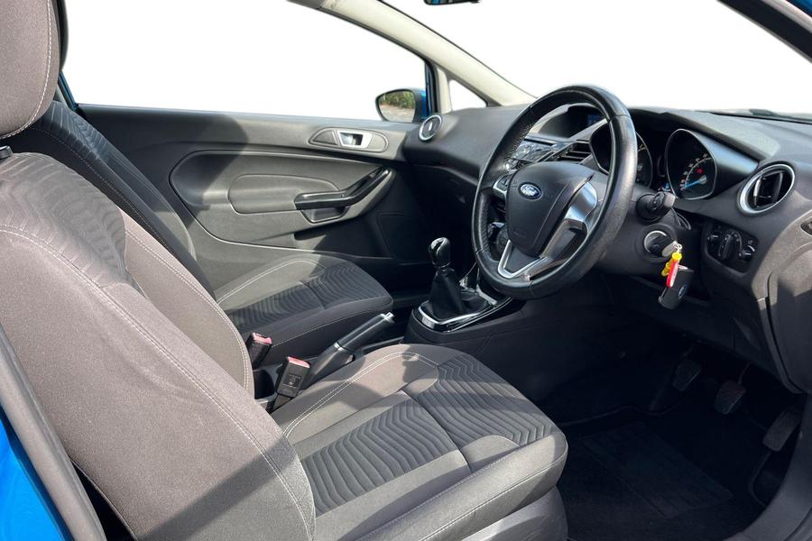 Ford FIESTA Photo autoimg-0dd11717fd82517ad938dabb3a8bf306fa3b98d8.jpg