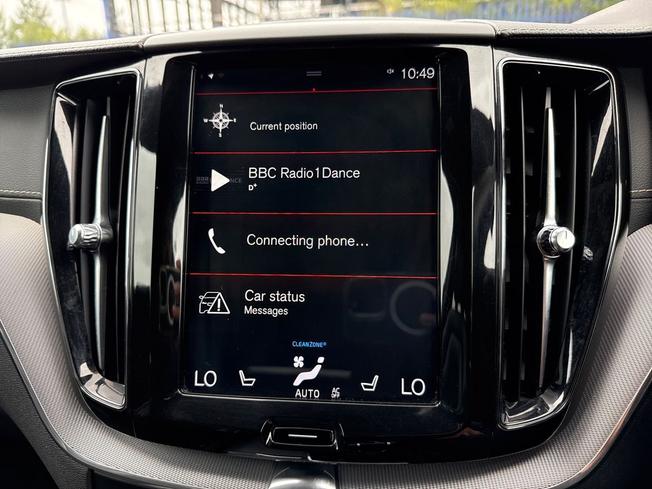 VOLVO XC60 Photo 13