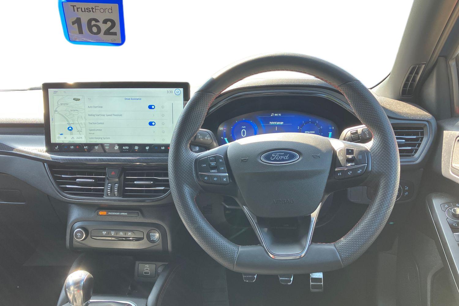Ford FOCUS Photo 10